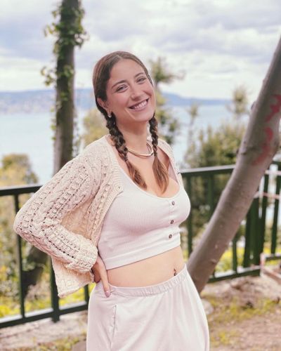 Hazal Kaya seksi ifşa fotoğrafı 80351