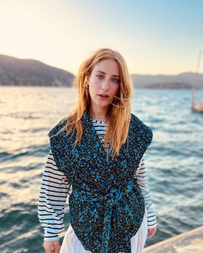 Hazal Kaya seksi ifşa fotoğrafı 80340
