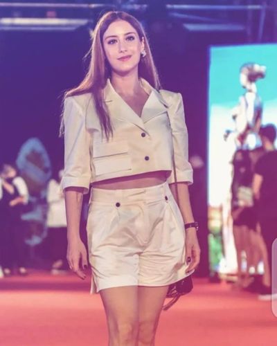 Hazal Kaya seksi ifşa fotoğrafı 80326