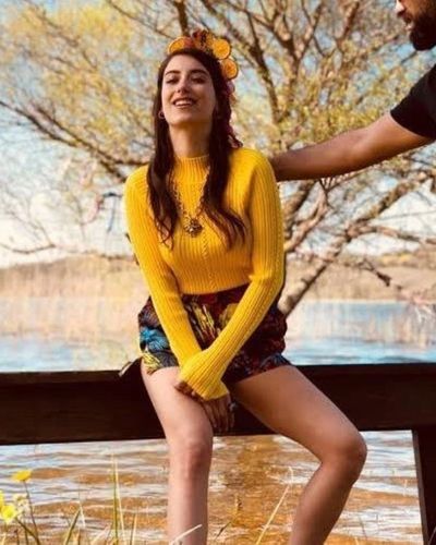 Hazal Kaya seksi ifşa fotoğrafı 80312