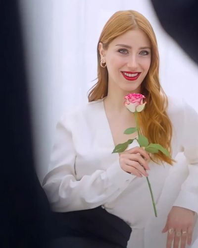 Hazal Kaya seksi ifşa fotoğrafı 80297