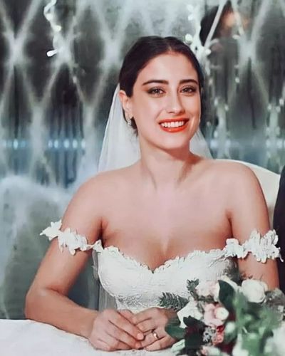 Hazal Kaya seksi ifşa fotoğrafı 80289