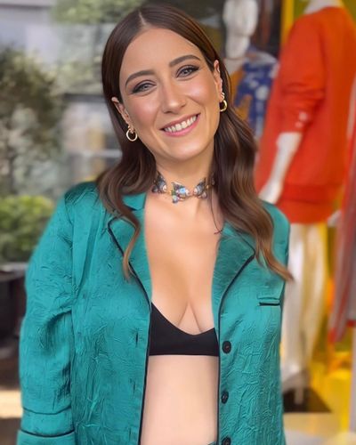 Hazal Kaya seksi ifşa fotoğrafı 80275