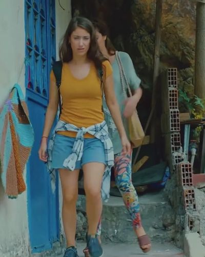 Hazal Kaya seksi ifşa fotoğrafı 80261