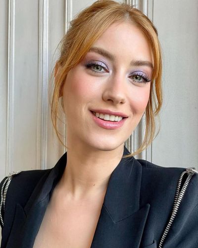 Hazal Kaya seksi ifşa fotoğrafı 80236
