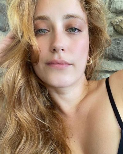 Hazal Kaya seksi ifşa fotoğrafı 80193