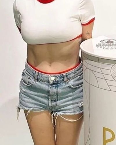 Hazal Kaya seksi ifşa fotoğrafı 523
