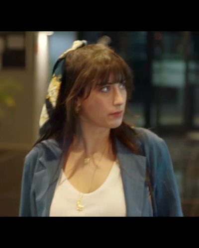 Hazal Kaya seksi ifşa fotoğrafı 19 — Benden Ne Olur (2022)