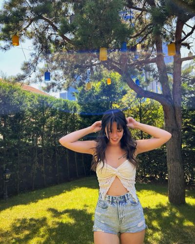 Hazal Subaşı seksi ifşa fotoğrafı 32167