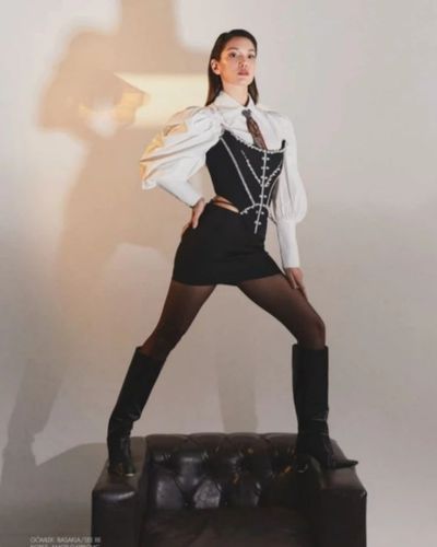Hazal Subaşı seksi ifşa fotoğrafı 32061