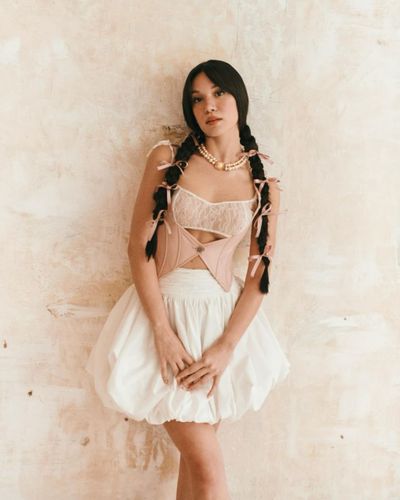 Hazal Subaşı seksi ifşa fotoğrafı 27