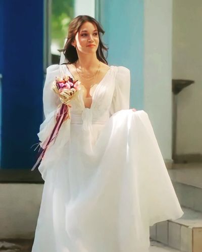 Hazal Subaşı seksi ifşa fotoğrafı 31875