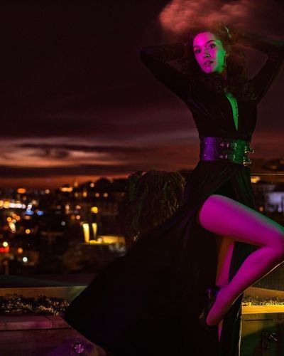 Hazal Subaşı seksi ifşa fotoğrafı 458