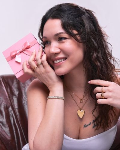 Hazal Subaşı seksi ifşa fotoğrafı 535