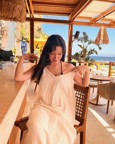 Hazal Subaşı seksi ifşa fotoğrafı 5