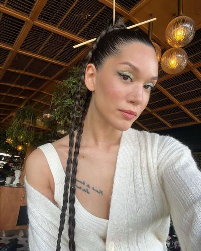 Hazal Subaşı seksi ifşa fotoğrafı 96