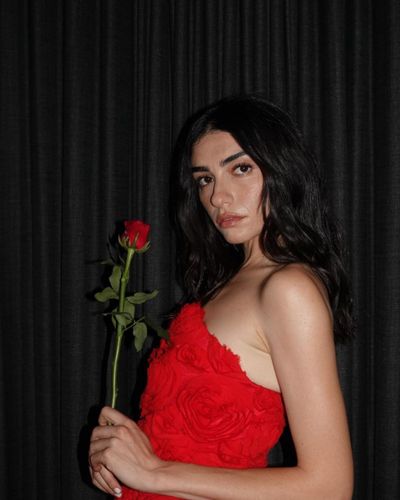 Hazar Erguclu seksi ifşa fotoğrafı 79894