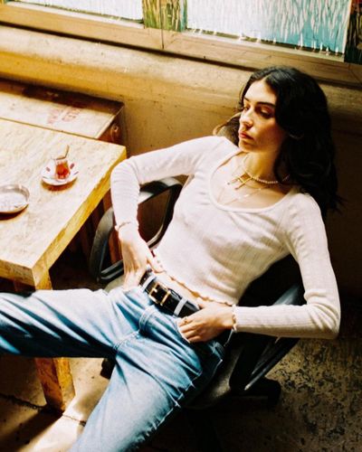 Hazar Erguclu seksi ifşa fotoğrafı 79893