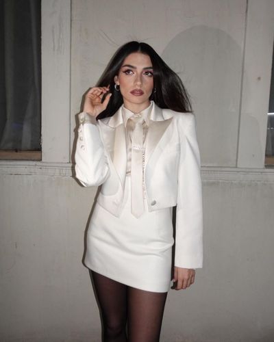 Hazar Erguclu seksi ifşa fotoğrafı 79855