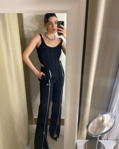 Hazar Erguclu seksi ifşa fotoğrafı 79849