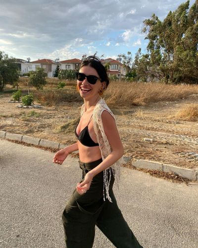 Hazar Erguclu seksi ifşa fotoğrafı 79846
