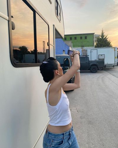 Hazar Erguclu seksi ifşa fotoğrafı 79817