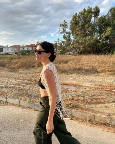 Hazar Erguclu seksi ifşa fotoğrafı 79814