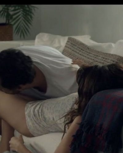 Hazar Erguclu seksi ifşa fotoğrafı 79795