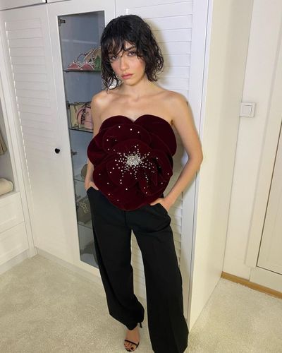 Hazar Erguclu seksi ifşa fotoğrafı 79789