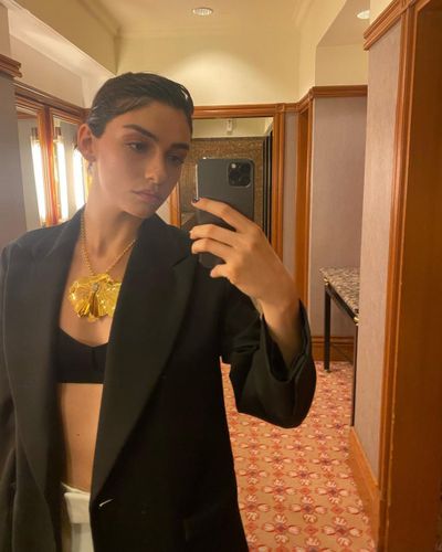 Hazar Erguclu seksi ifşa fotoğrafı 79787