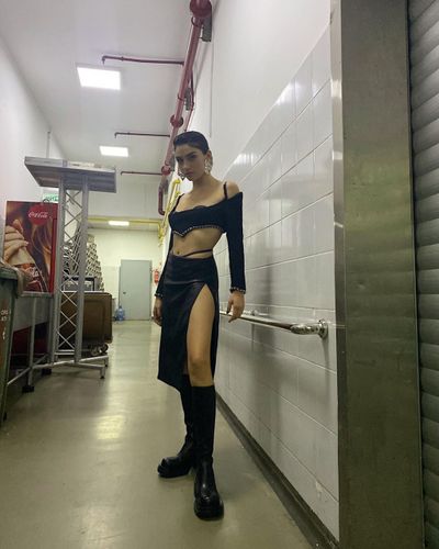 Hazar Erguclu seksi ifşa fotoğrafı 79775