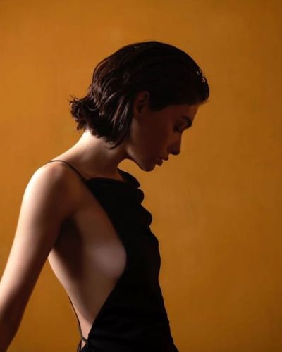 Hazar Erguclu seksi ifşa fotoğrafı 79770