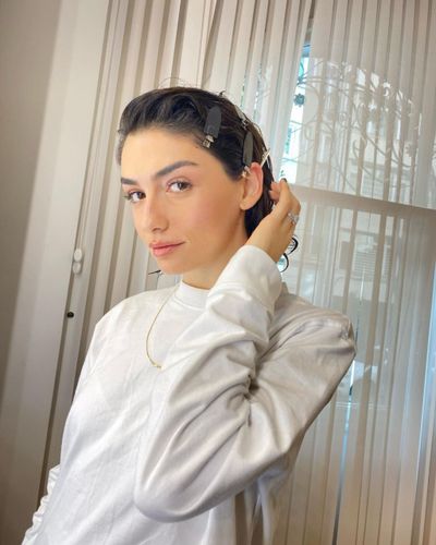 Hazar Erguclu seksi ifşa fotoğrafı 79765