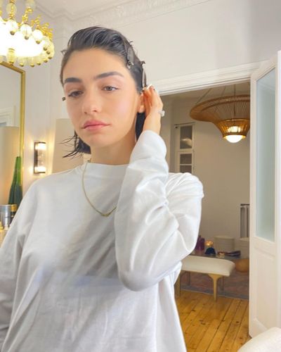 Hazar Erguclu seksi ifşa fotoğrafı 79750