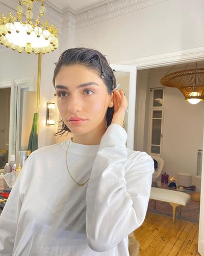 Hazar Erguclu seksi ifşa fotoğrafı 79746