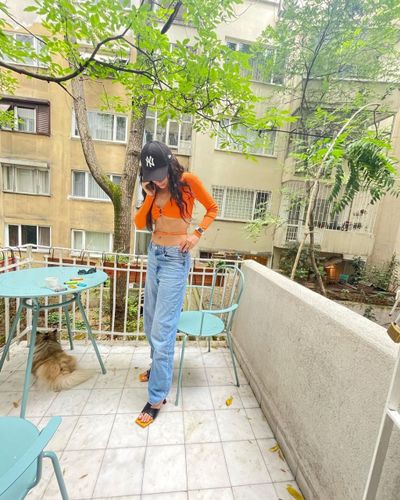 Hazar Erguclu seksi ifşa fotoğrafı 79736