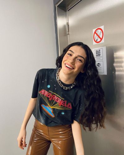 Hazar Erguclu seksi ifşa fotoğrafı 79697