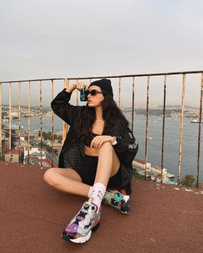 Hazar Erguclu seksi ifşa fotoğrafı 79682