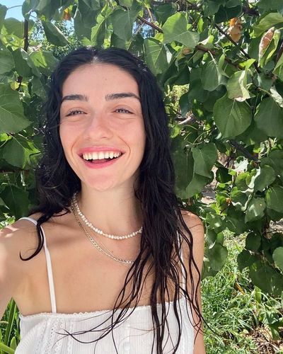 Hazar Erguclu seksi ifşa fotoğrafı 79672