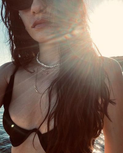 Hazar Erguclu seksi ifşa fotoğrafı 79662