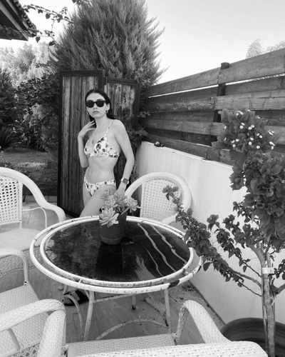 Hazar Erguclu seksi ifşa fotoğrafı 79657
