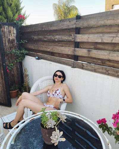Hazar Erguclu seksi ifşa fotoğrafı 79654