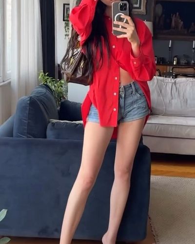 Hazar Erguclu seksi ifşa fotoğrafı 566