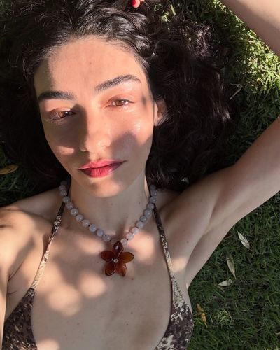 Hazar Erguclu seksi ifşa fotoğrafı 578