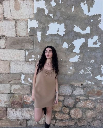 Hazar Erguclu seksi ifşa fotoğrafı 745
