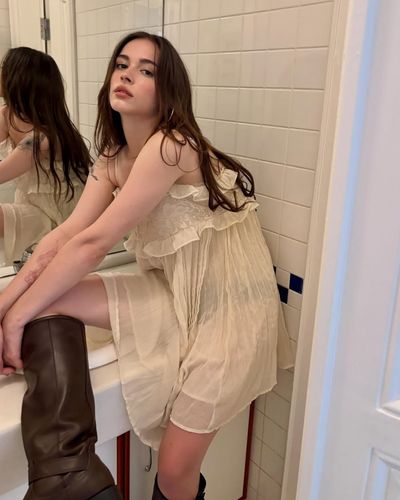 Helin Elveren seksi ifşa fotoğrafı 5