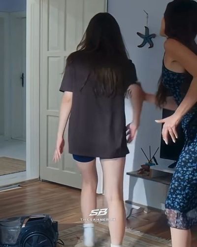 Helin Elveren seksi ifşa fotoğrafı 70
