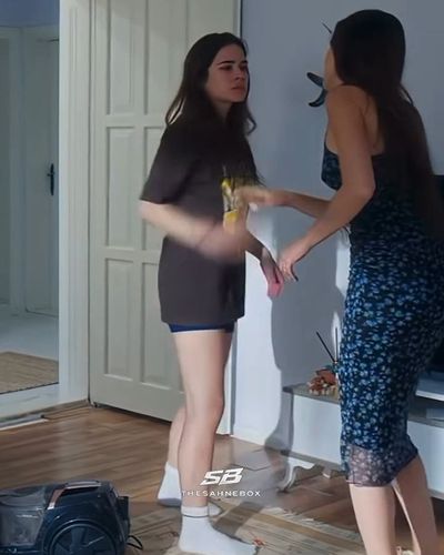Helin Elveren seksi ifşa fotoğrafı 72