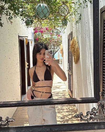 Helin Kandemir seksi ifşa fotoğrafı 171