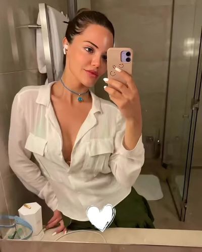 Hilal Altınbilek seksi ifşa fotoğrafı 13